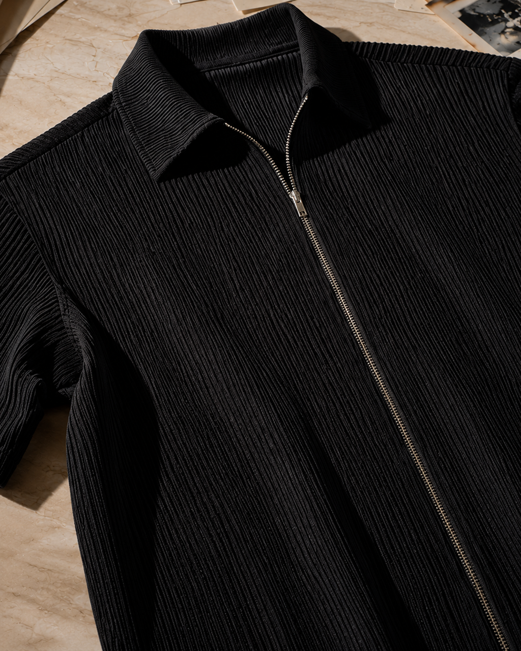 Seoul Pleated Zip