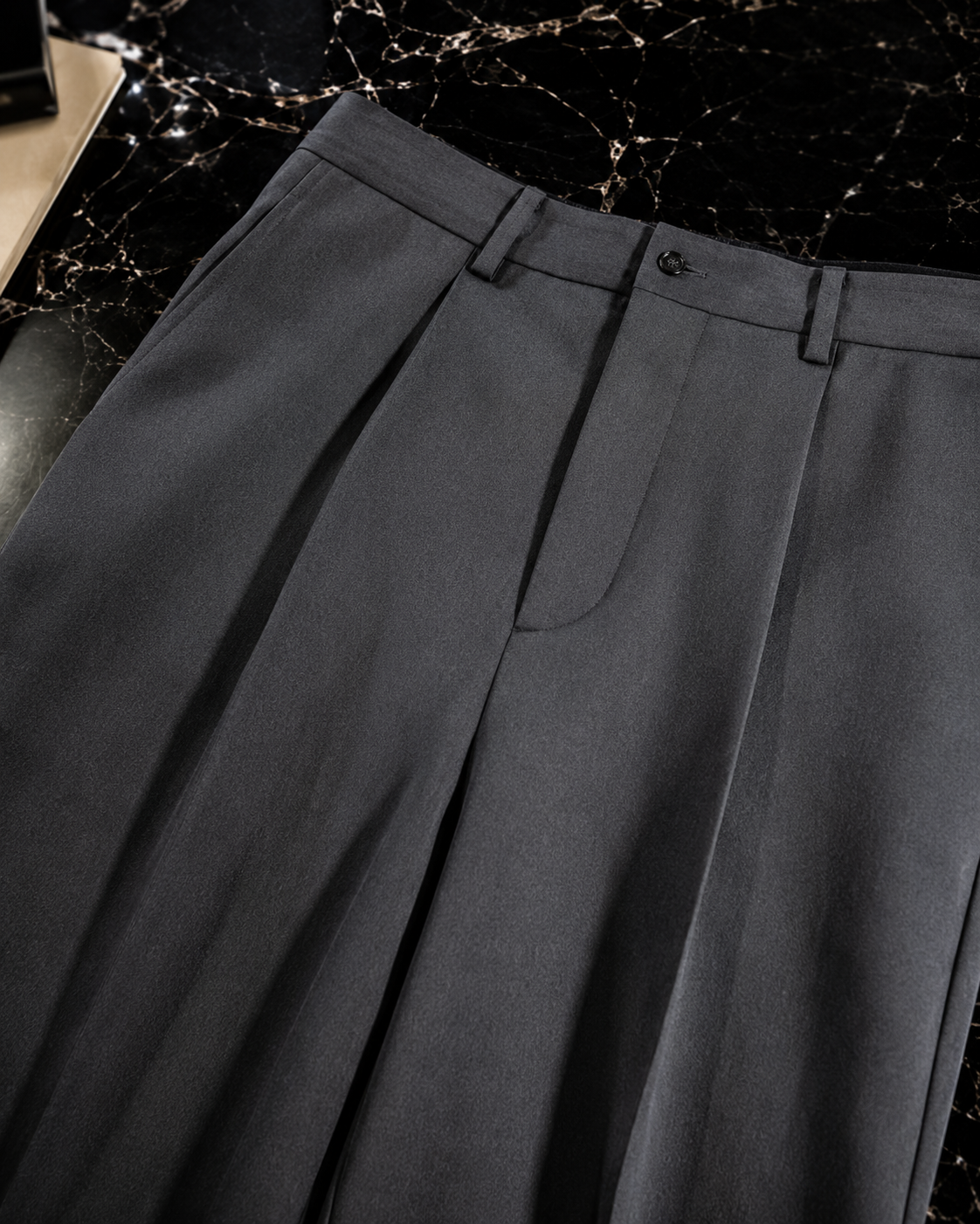 Milano Drape Hose